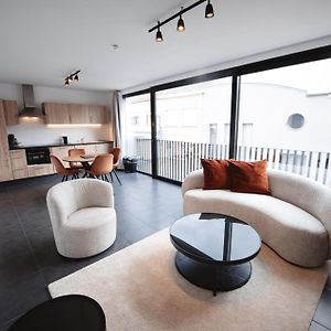 K&Y Suite 1 Brussels Airport 500M!